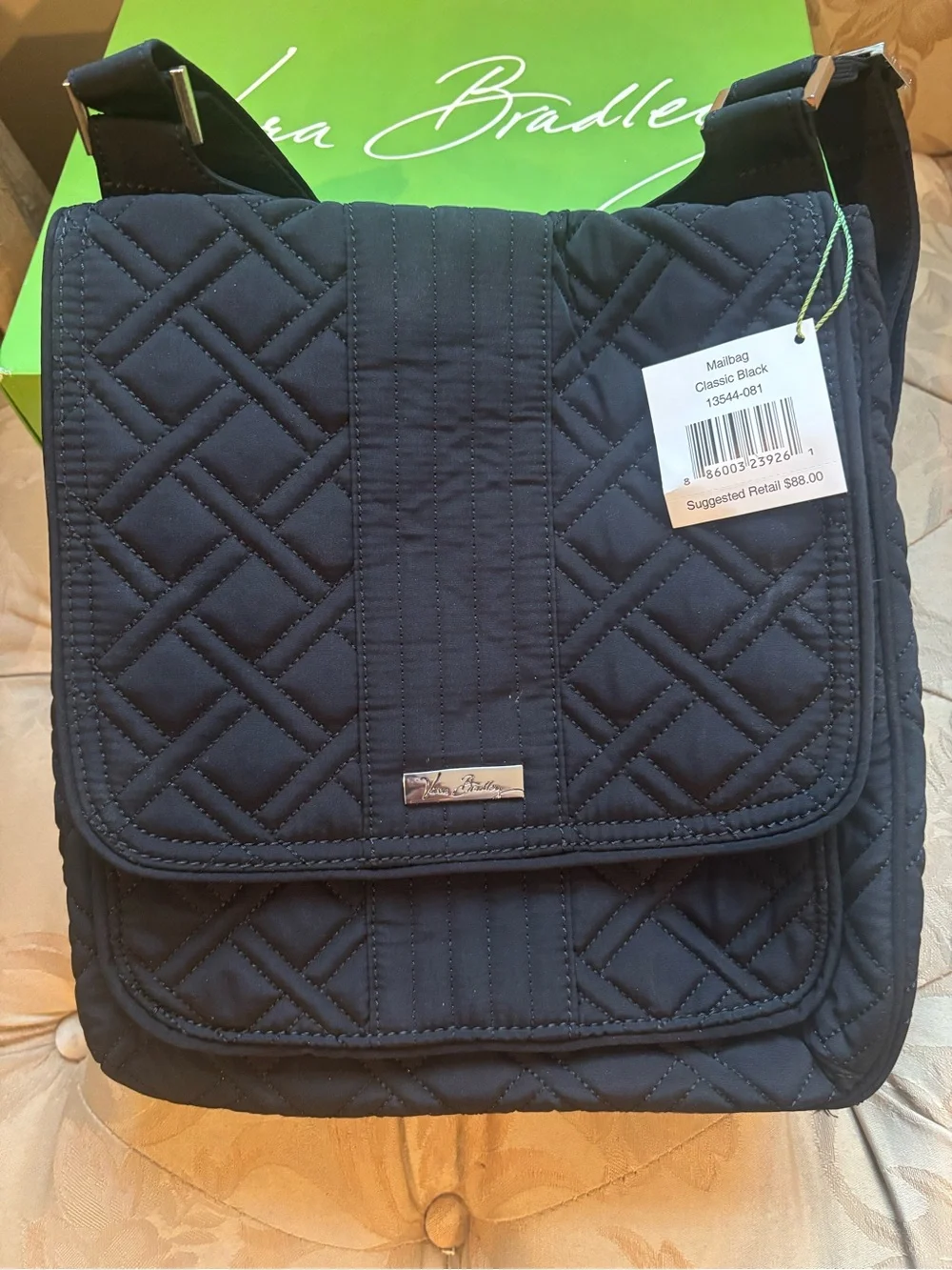 Vera Bradley Mailbag Classic Black Quilted